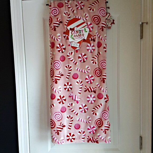 NEW! CANDY LAND Peppermint CANDY PLUSH THROW BLANKET - Picture 4 of 4
